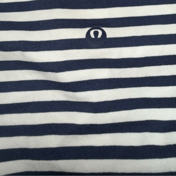 LULULEMON Love V-Neck - 14 Narrow Bold Stripe Club Blue/White - Picture 12 of 12